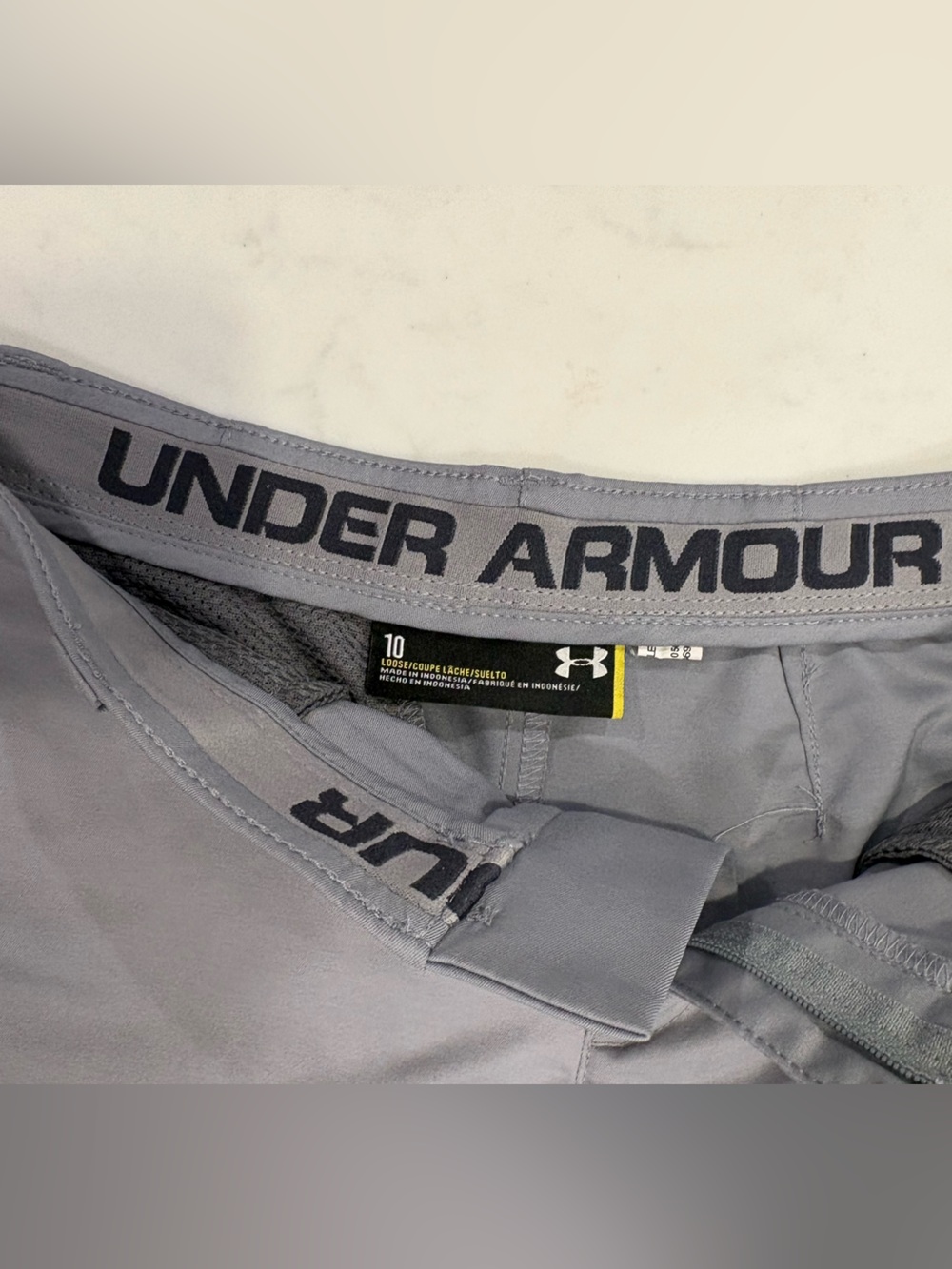 Under Armour Gray Boys Golf Shorts Size 10